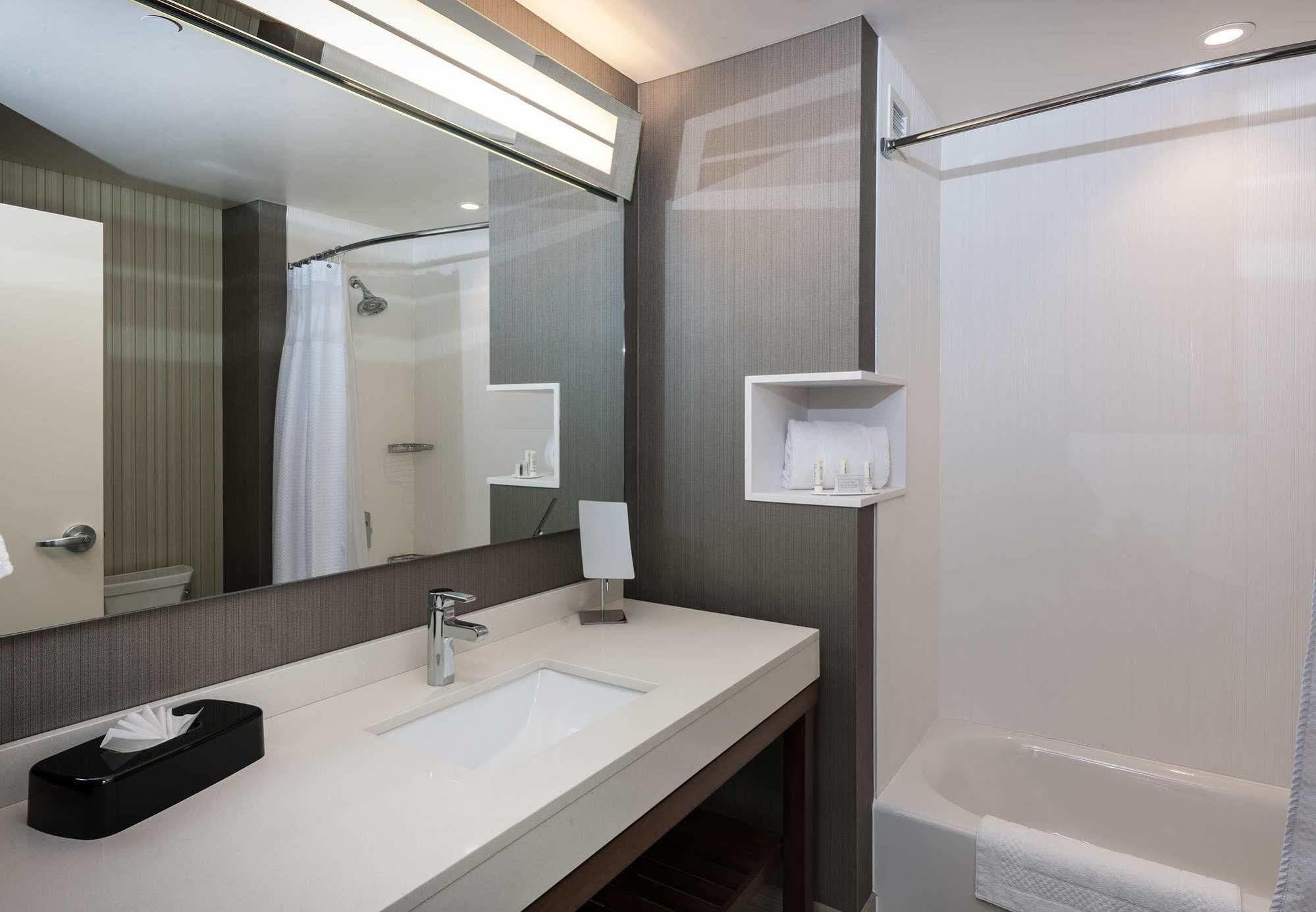 מלון Courtyard By Marriott Boston Littleton מראה חיצוני תמונה